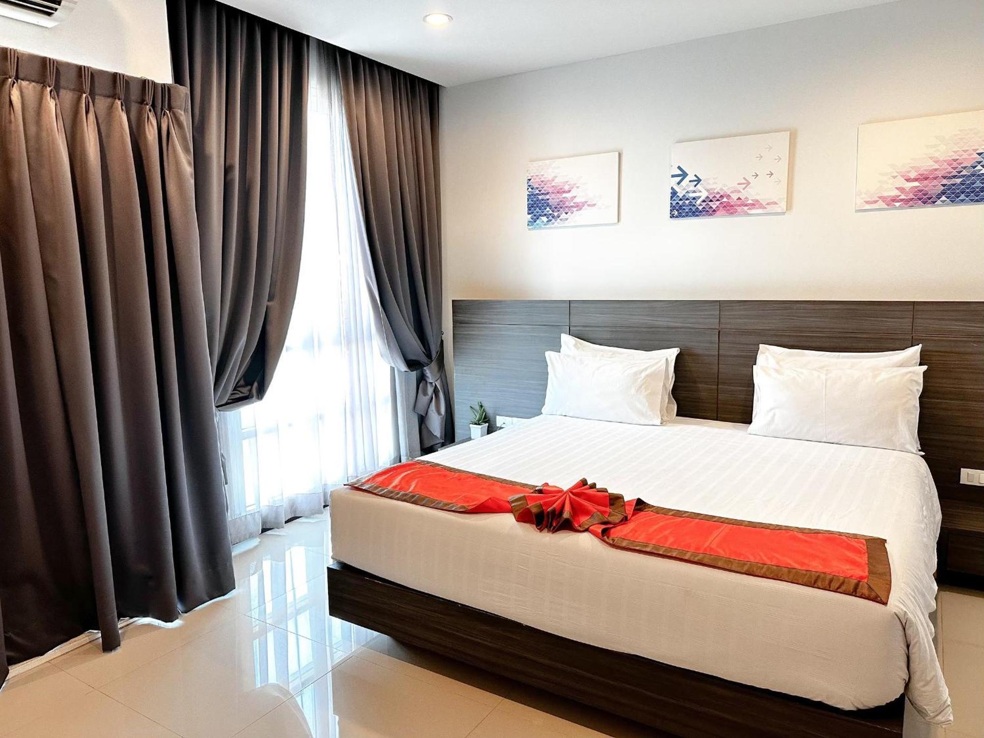 Crystal Suites Suvarnbhumi Airport Бангкок Екстер'єр фото