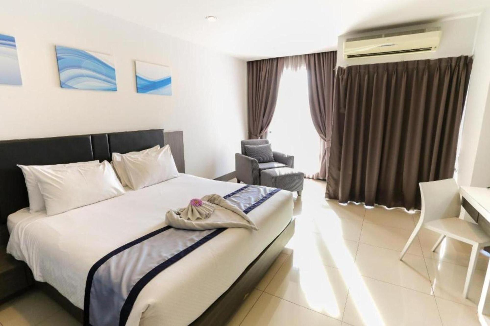 Crystal Suites Suvarnbhumi Airport Бангкок Екстер'єр фото