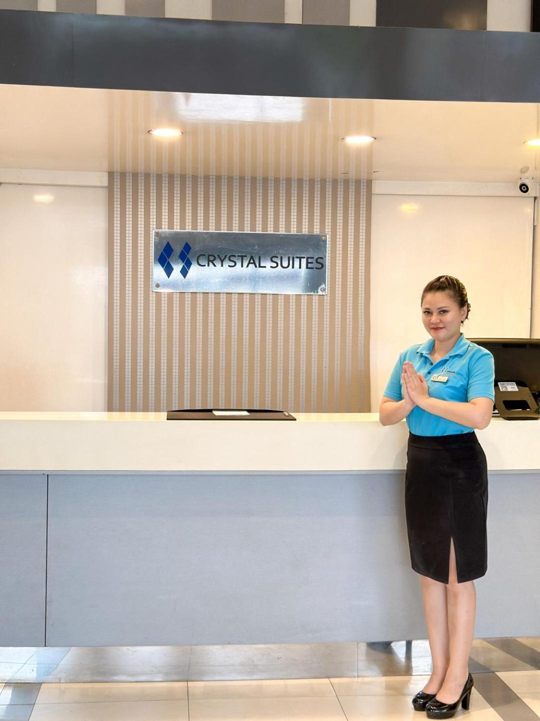 Crystal Suites Suvarnbhumi Airport Бангкок Екстер'єр фото